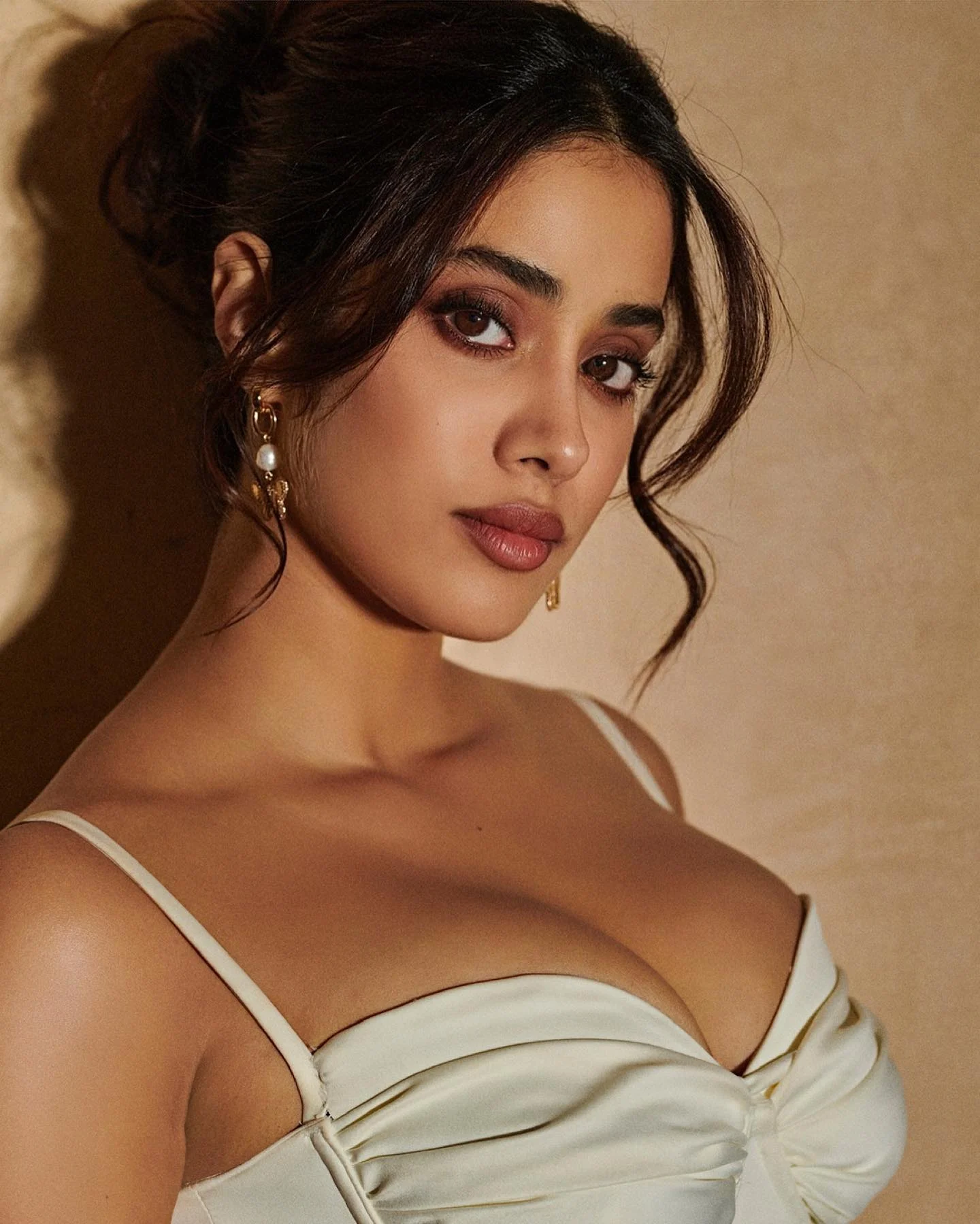 Janhvi Kapoor Makes Things Steamy in White Bodycon Short Dress With Plunging Neckline - Too Hot to Handle